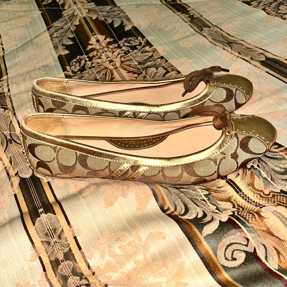 Coach gold signature ballerina flats